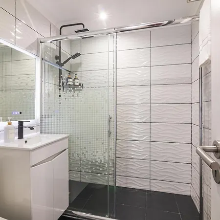 Flat With Pool T2 Duplex Montechoro Αλμπουφέιρα